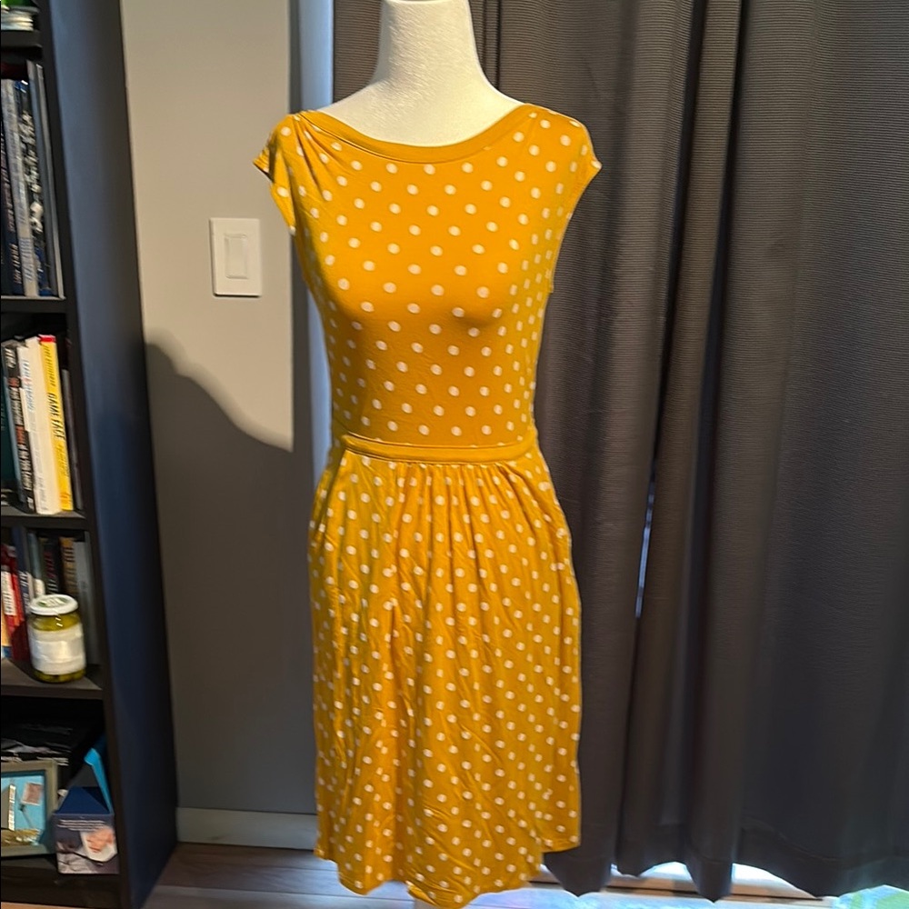Boden Eleanor Yellow Polka Dot Dress (with pockets!)
